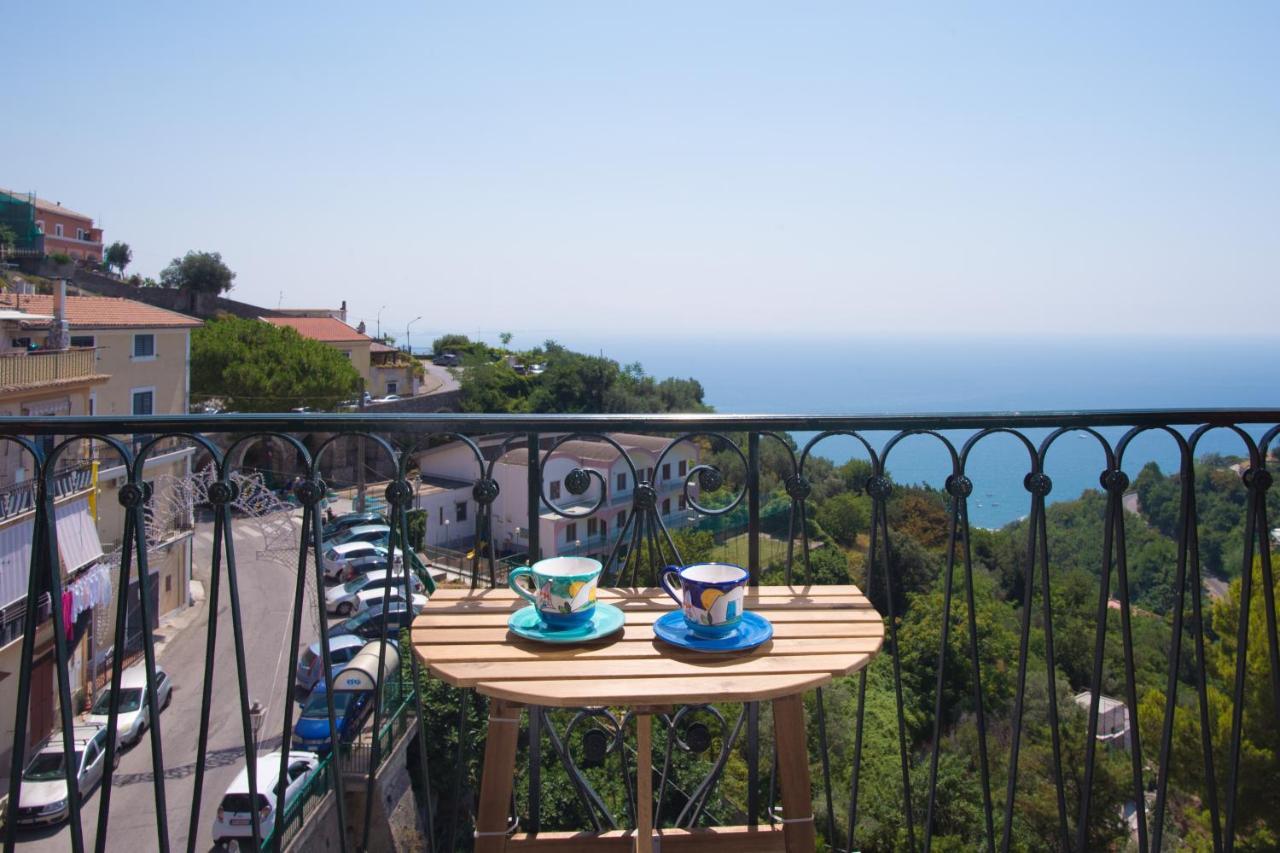 B&B Casa Martino Sea View В'єтрі Екстер'єр фото